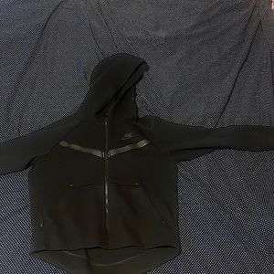 Brand New (wore it 2 times )